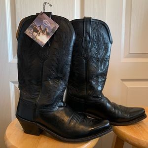 Ladies Black Leather Old West Boots 7.5M